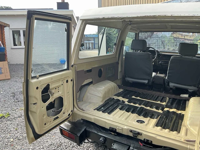 1987 toyota land cruiser bj73 - afbeelding 28 van  42