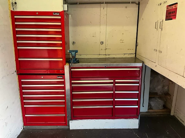 1987 van hool s212 motorsport trailer (compleet ingericht) - afbeelding 17 van  93