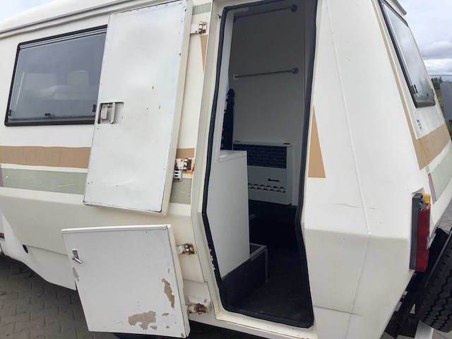 1988 - ford - p100 sierra starcraft rhd - camper - afbeelding 18 van  19