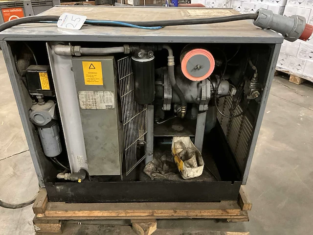 1988 atlas copco ga22 schroefcompressor - afbeelding 3 van  15