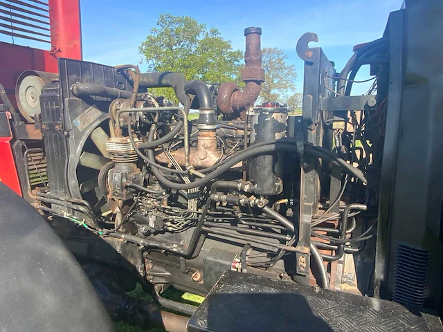 1988 case ih international 1455 xl vierwielaangedreven landbouwtractor - afbeelding 36 van  58