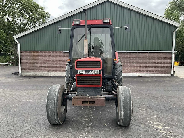1988 case international 685xl tweewielaangedreven landbouwtractor - afbeelding 23 van  36