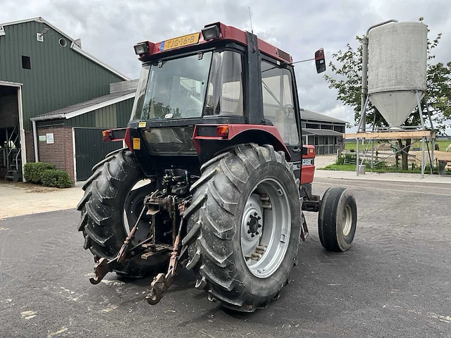 1988 case international 685xl tweewielaangedreven landbouwtractor - afbeelding 34 van  36