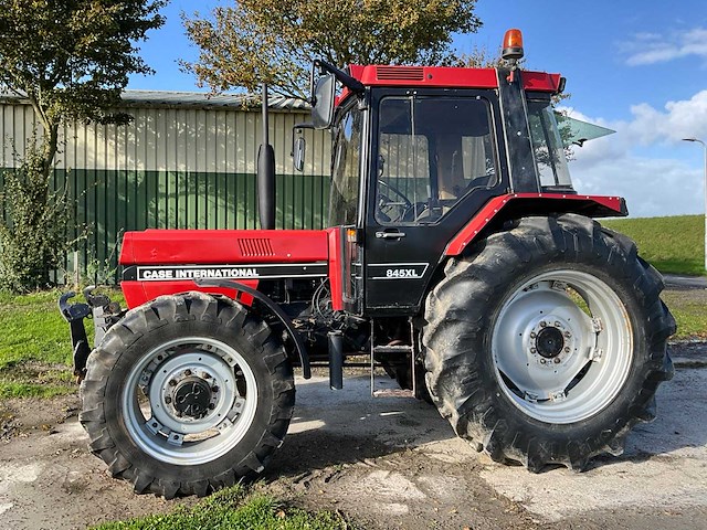 1988 case international 845xl vierwielaangedreven landbouwtractor - afbeelding 35 van  39