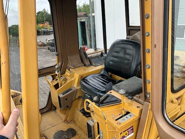 1988 caterpillar 953 bulldozer - afbeelding 20 van  38