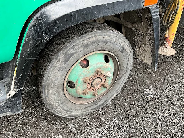 1988 daf 800 kipper vrachtwagen met kraan - afbeelding 3 van  33