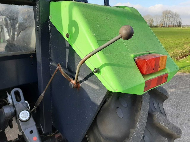 1988 deutz-fahr dx 3.50 vierwielaangedreven landbouwtractor - afbeelding 24 van  64