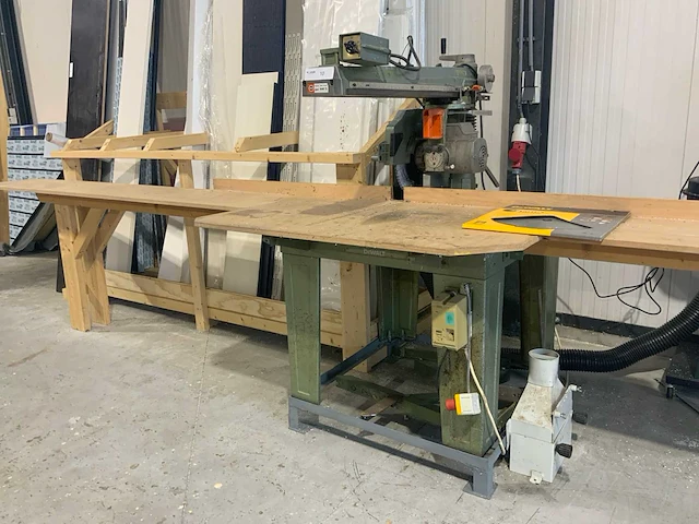 1988 dewalt 1600-s afkortcirkelzaagmachine - afbeelding 1 van  17