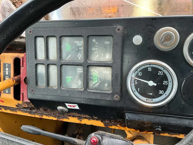 1988 dresser 515c shovel / wiellader - afbeelding 24 van  37