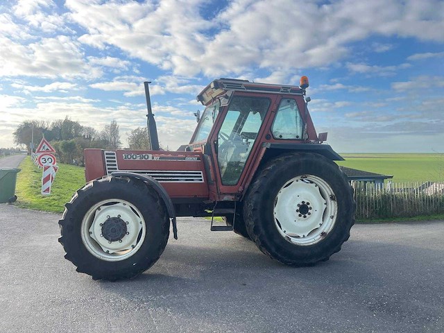 1988 fiat 100-90 dt vierwielaangedreven landbouwtractor - afbeelding 17 van  20