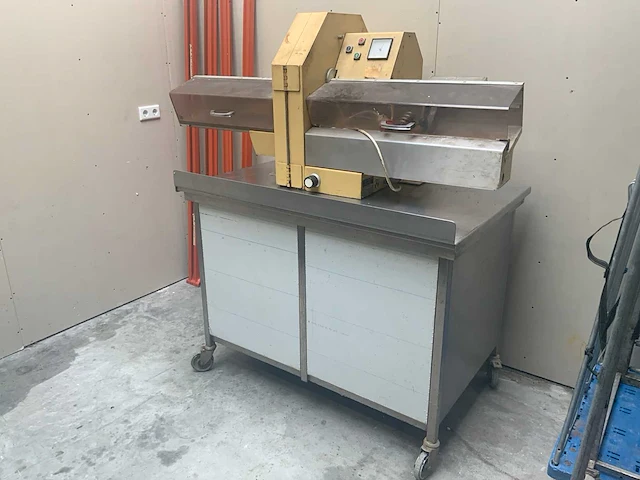 1988 herlitzius a90 kompakt roggebroodsnijmachine - afbeelding 6 van  13
