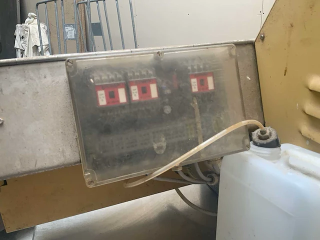 1988 herlitzius a90 kompakt roggebroodsnijmachine - afbeelding 12 van  13