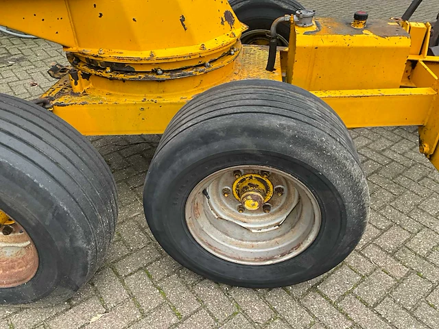 1988 icar bazzoli b3 getrokken graafmachine - afbeelding 6 van  25