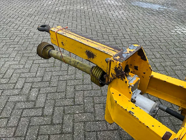 1988 icar bazzoli b3 getrokken graafmachine - afbeelding 18 van  25