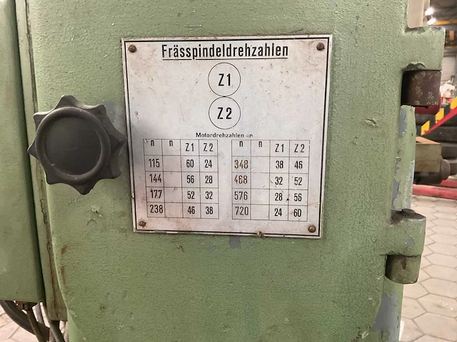 1988 kunzmann hf3 freesmachine - afbeelding 2 van  11