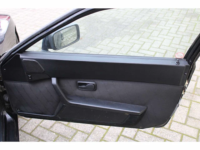 1988 porsche 944 turbo s oldtimer - afbeelding 15 van  39