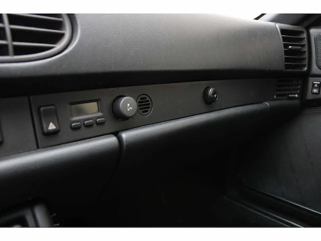 1988 porsche 944 turbo s oldtimer - afbeelding 22 van  39