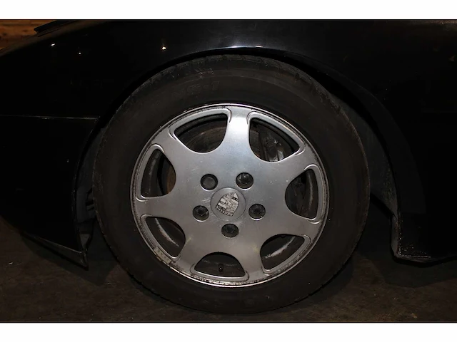 1988 porsche 944 turbo s oldtimer - afbeelding 28 van  39