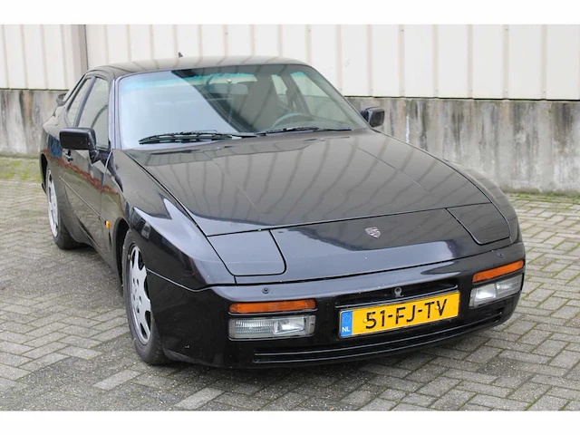 1988 porsche 944 turbo s oldtimer - afbeelding 34 van  39