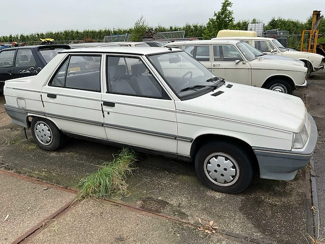 1988 renault 9 tc cheverny personenauto - afbeelding 12 van  15