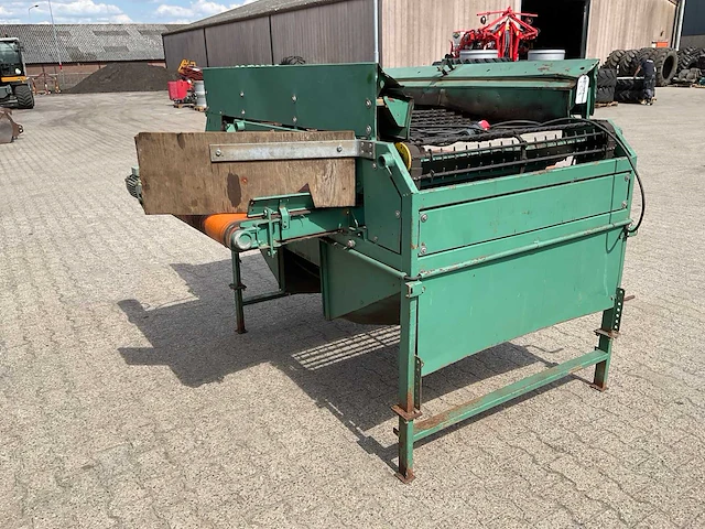 1988 veb fortschritt k730a04 sorteermachine - afbeelding 1 van  10