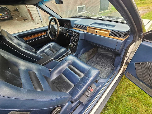 1988 volvo 780 2.8 coupé bertone - afbeelding 22 van  38
