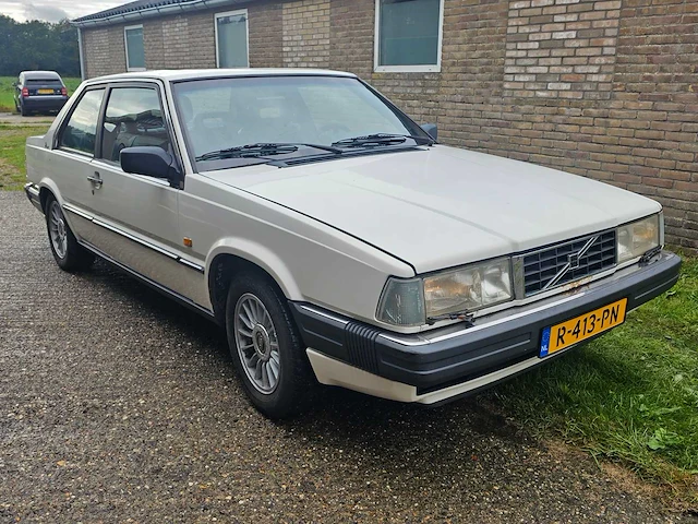 1988 volvo 780 2.8 coupé bertone - afbeelding 23 van  38