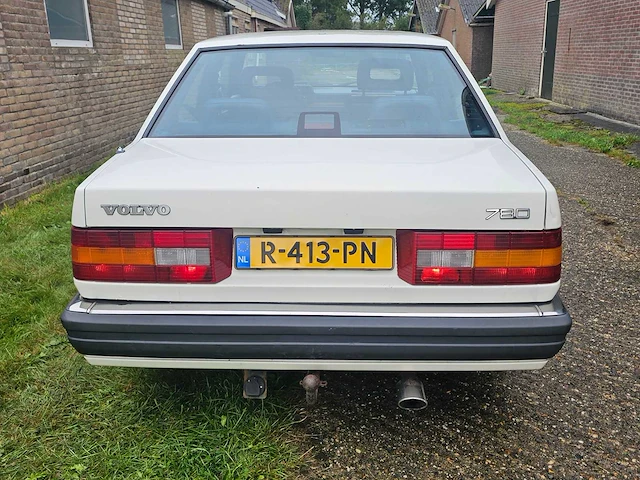 1988 volvo 780 2.8 coupé bertone - afbeelding 33 van  38