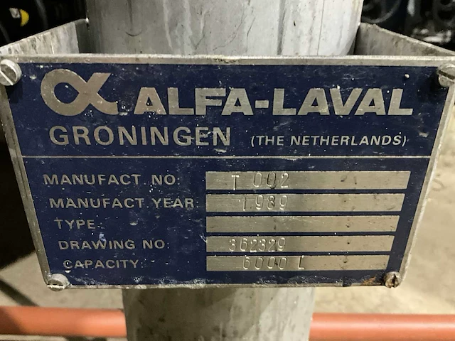 1989 alfa-laval verticale opslagmengtank c (2x) - afbeelding 10 van  19