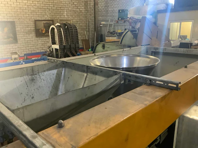 1989 battenfeld bk 850/315 spuitgietmachine - afbeelding 8 van  10