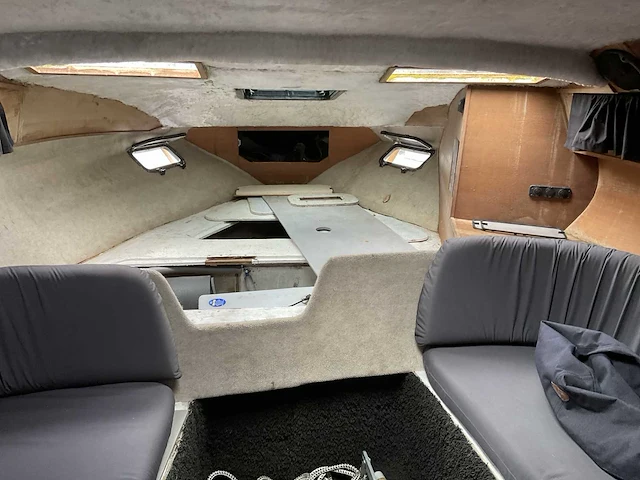 1989 bayliner 2155 motorjacht - afbeelding 19 van  43