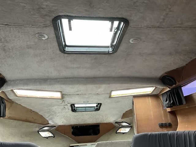 1989 bayliner 2155 motorjacht - afbeelding 29 van  43