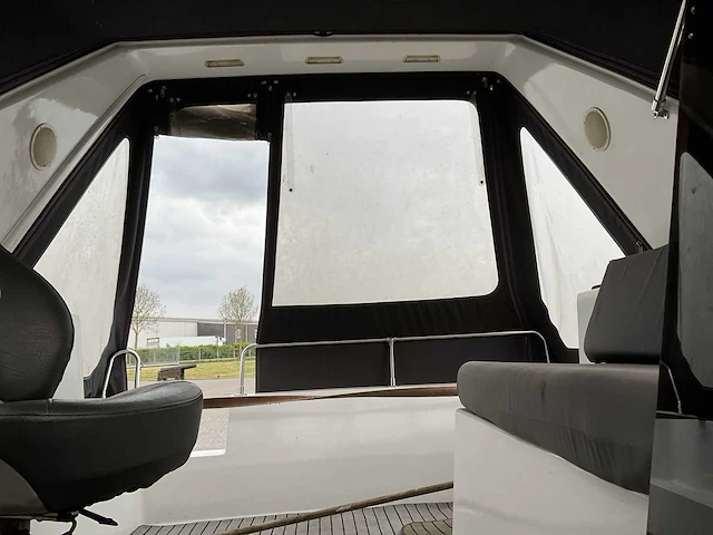 1989 bayliner 2155 motorjacht - afbeelding 32 van  43