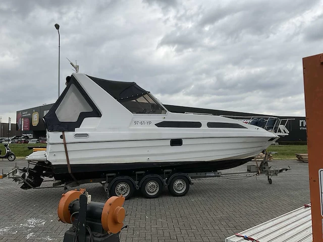 1989 bayliner 2155 motorjacht - afbeelding 34 van  43