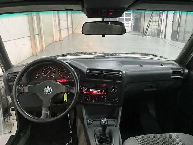 1989 bmw 3-serie e30 oldtimer - afbeelding 19 van  40