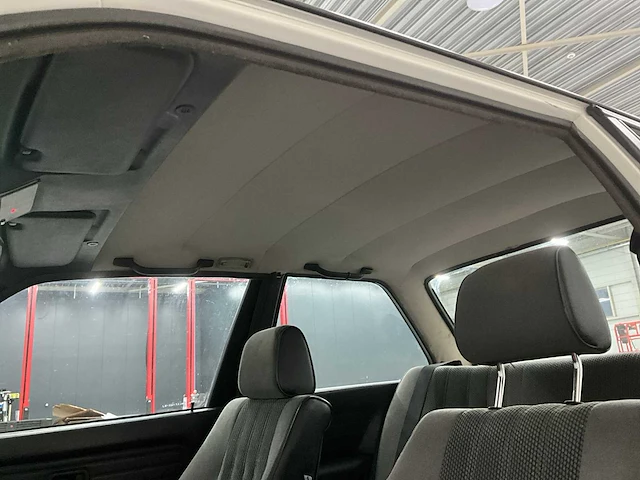1989 bmw 3-serie e30 oldtimer - afbeelding 20 van  40