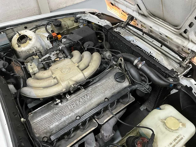 1989 bmw 3-serie e30 oldtimer - afbeelding 30 van  40