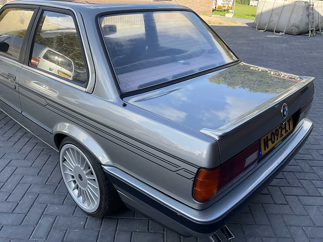 1989 bmw 320 youngtimer auto - afbeelding 6 van  33