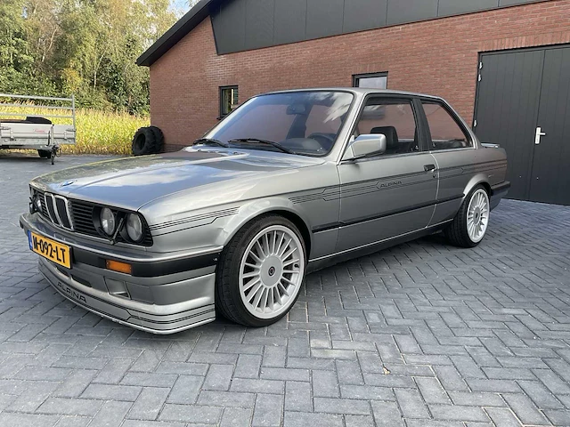 1989 bmw 320 youngtimer auto - afbeelding 1 van  33