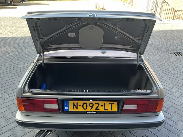 1989 bmw 320 youngtimer auto - afbeelding 16 van  33