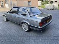 1989 bmw 320 youngtimer auto - afbeelding 32 van  33