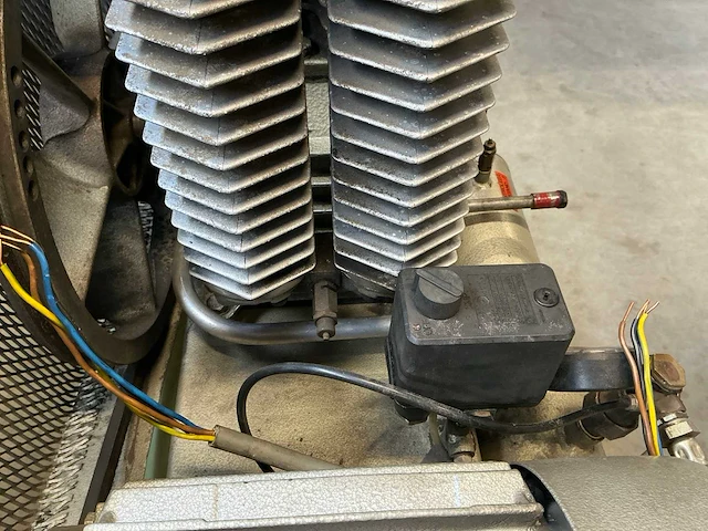 1989 cremers cst-600 zuigercompressor - afbeelding 3 van  14