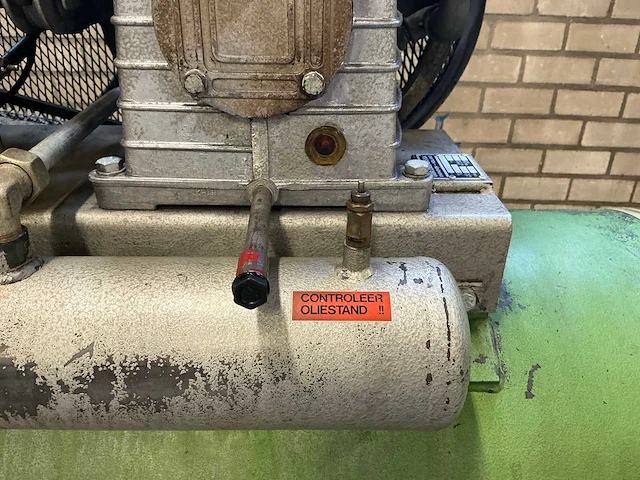1989 cremers cst-600 zuigercompressor - afbeelding 14 van  14