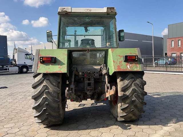 1989 fendt favorit 611 lsa turbomatik vierwielaangedreven landbouwtractor - afbeelding 5 van  40