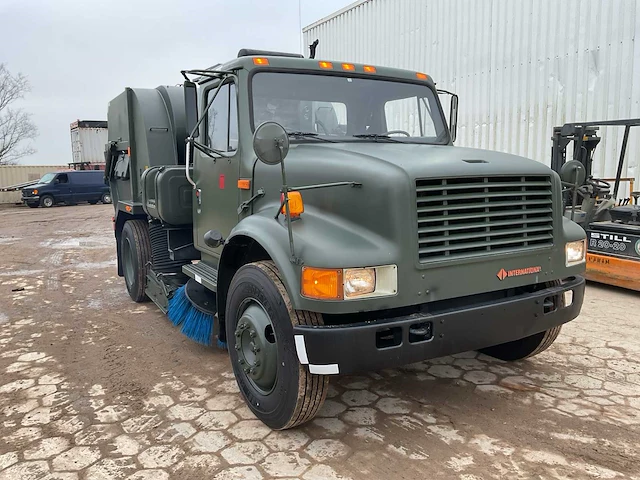 1989 international 4600 legervoertuig - afbeelding 2 van  15