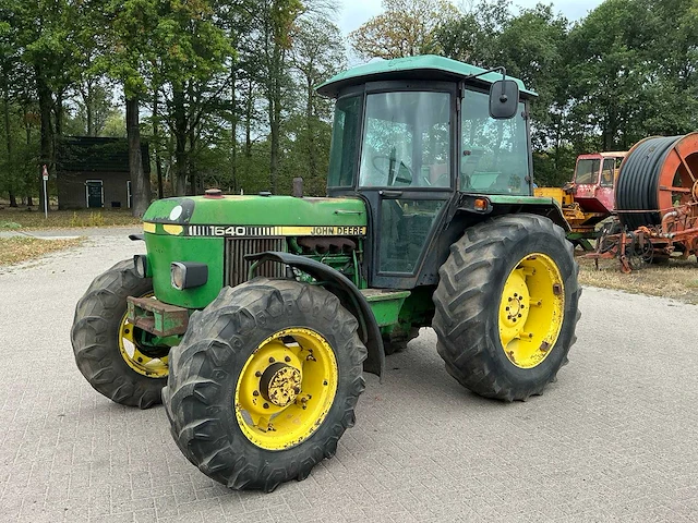 1989 john deere 1640 vierwielaangedreven landbouwtractor - afbeelding 1 van  35