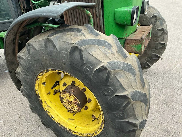 1989 john deere 1640 vierwielaangedreven landbouwtractor - afbeelding 16 van  35