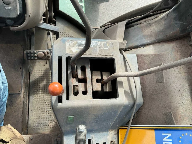 1989 john deere 1640 vierwielaangedreven landbouwtractor - afbeelding 25 van  35