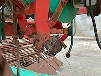 1989 kverneland un2200 aardappelrooier - afbeelding 8 van  39