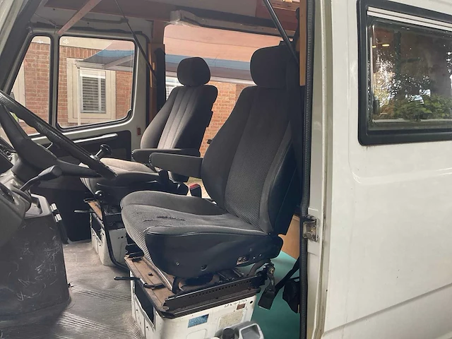 1989 mercedes-benz 410d-xi camper - afbeelding 50 van  89